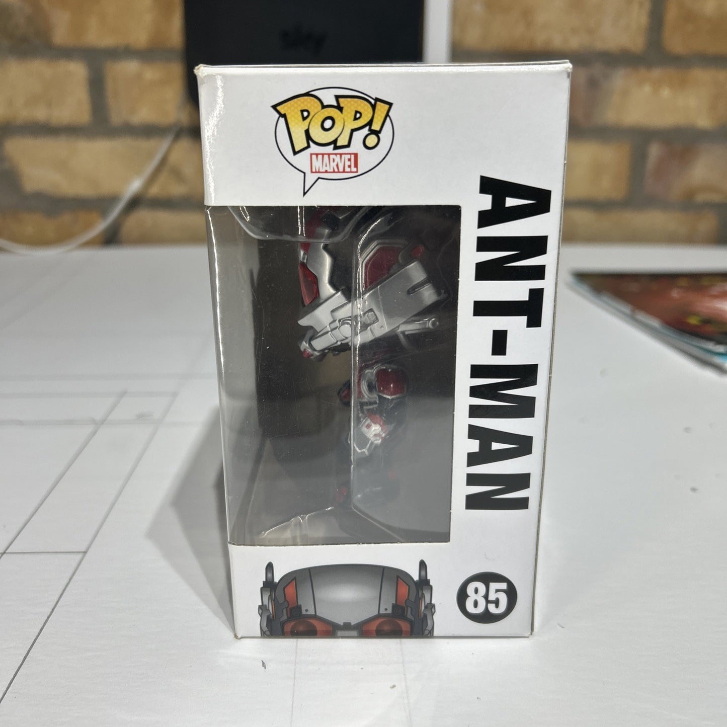 Funko Pop! Vinyl: Ant-Man #85 Marvel Collectible Figure