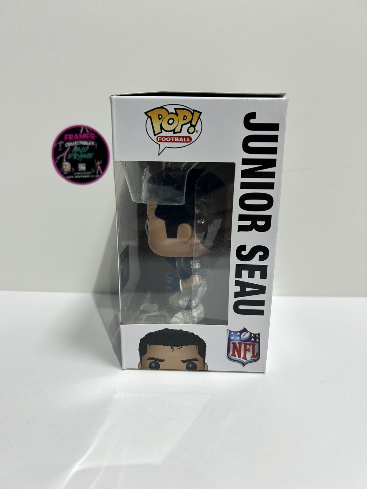 Funko Pop! NFL Junior Seau - San Diego Chargers #111
