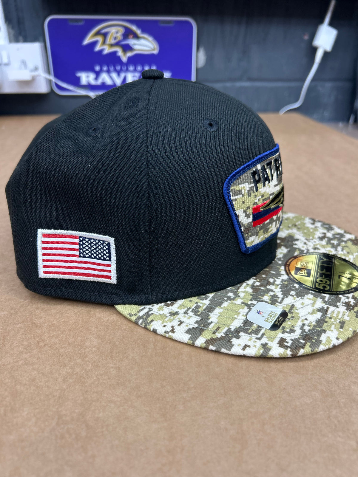 New England Patriots New Era 59FIFTY Salute to Service Cap – Size 7½ – Pre-Loved