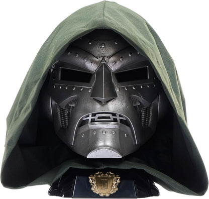 Marvel Herren Legends Series Doctor Doom Premium Rollenspiel-Helm