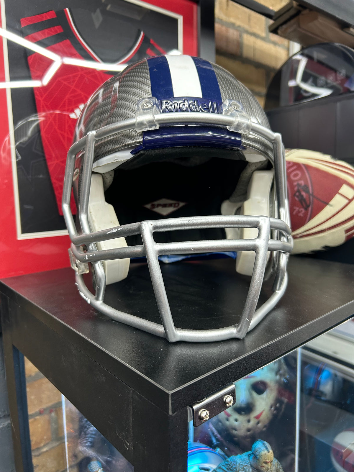 Dallas Cowboys Full-Size Display Football Helmet – Pre-Loved / Ex-Display